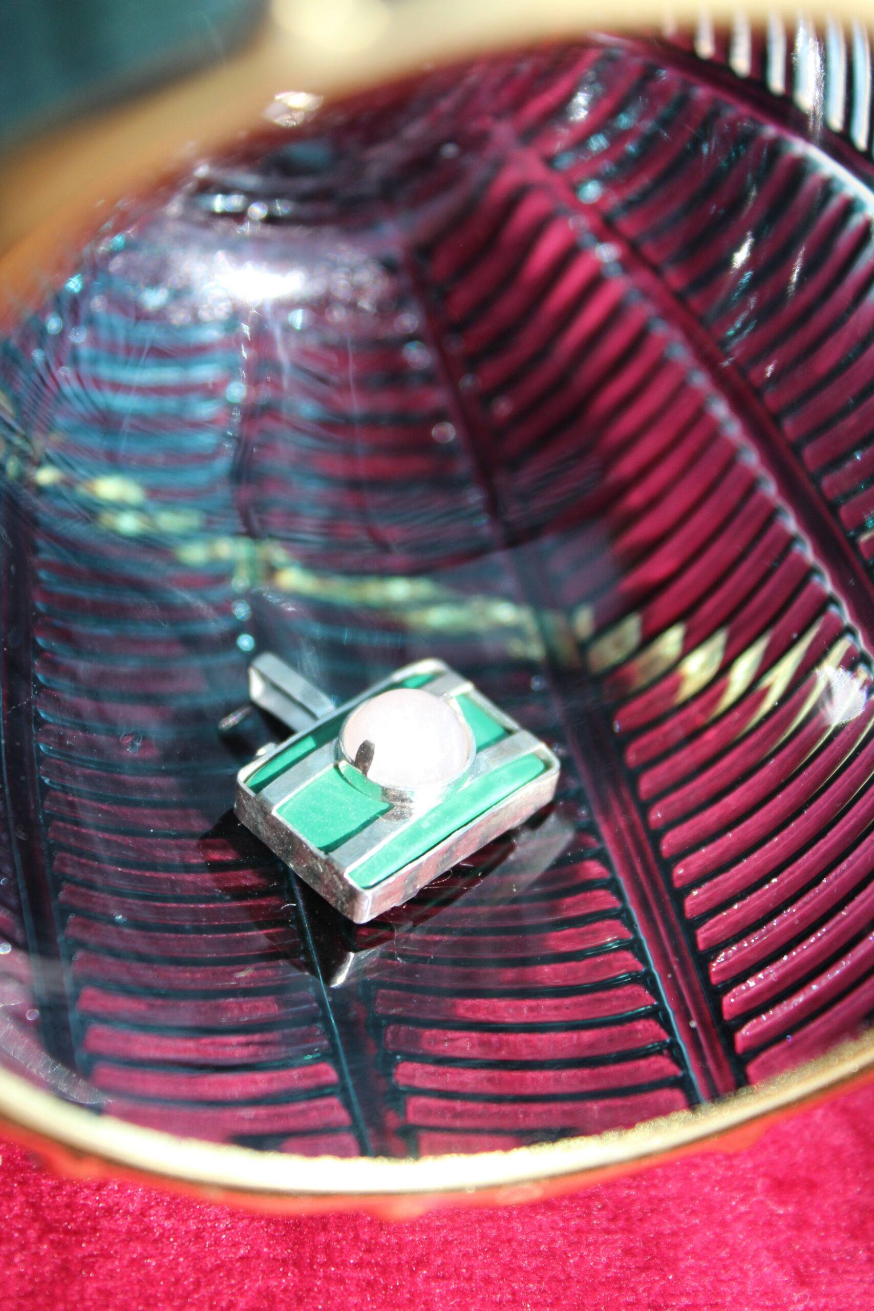 Malachite and rose quartz camera pendant